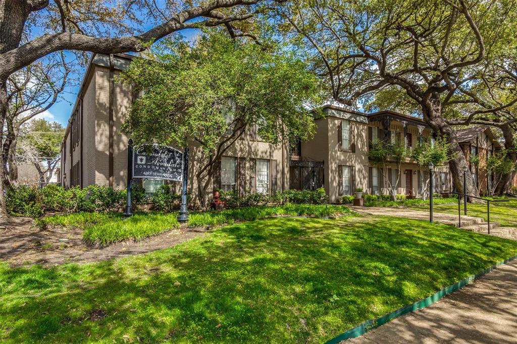 Carondelet Condo - Residential