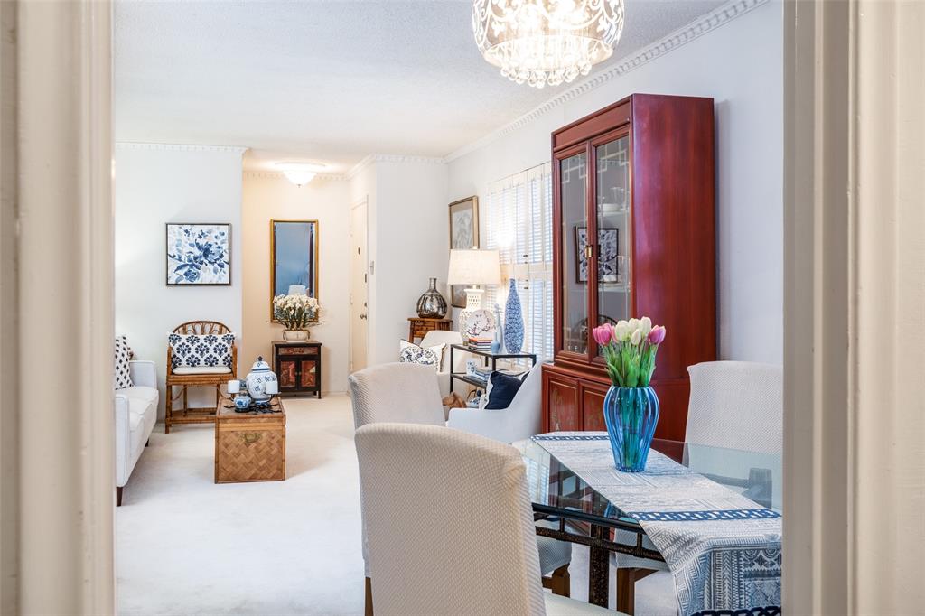 Carondelet Condo - Residential