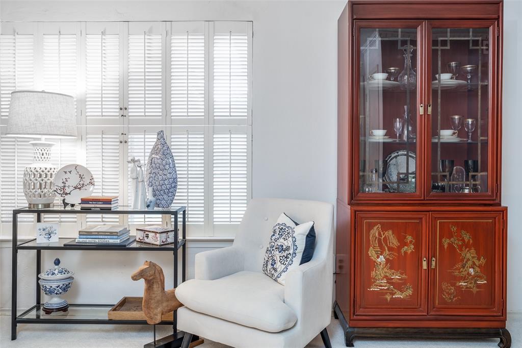 Carondelet Condo - Residential