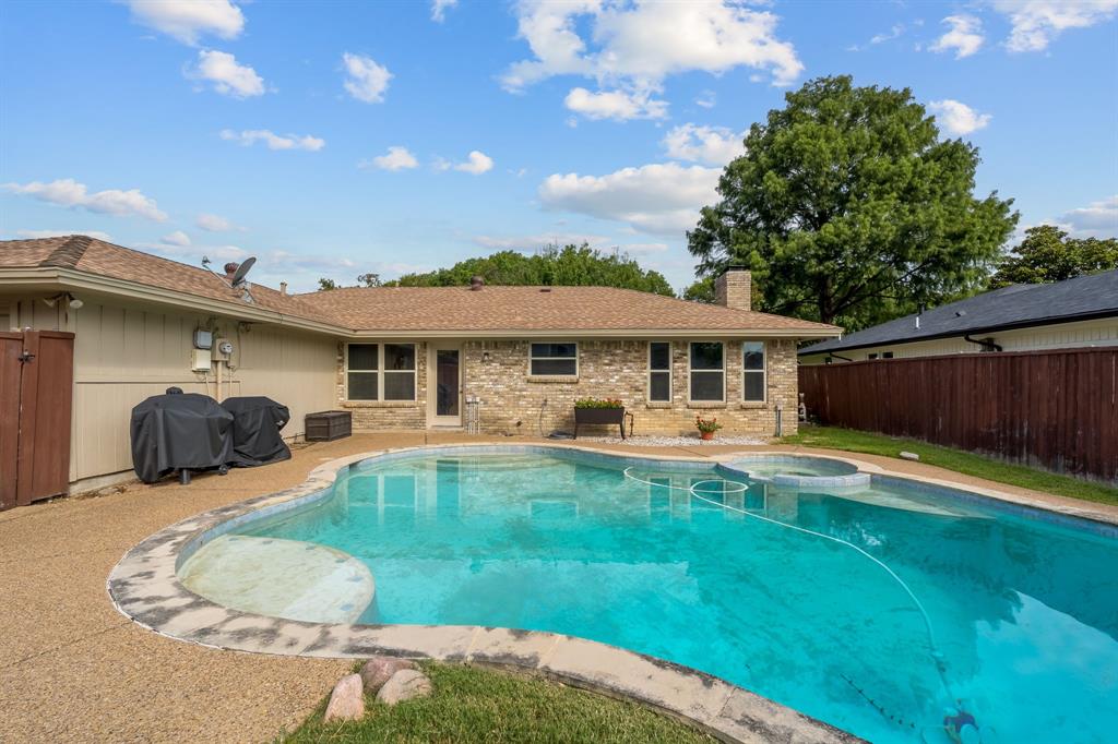 2420 Winterstone Drive