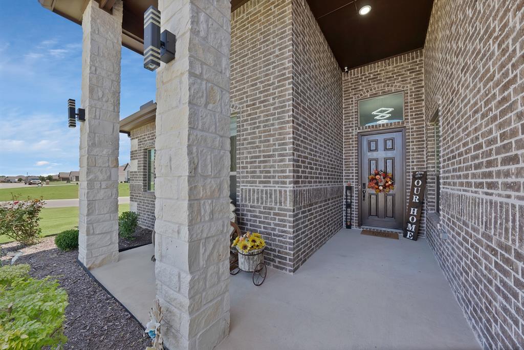 721 Meadowlark Lane