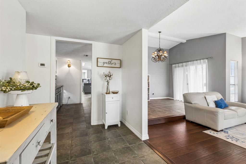1833 Woodbury