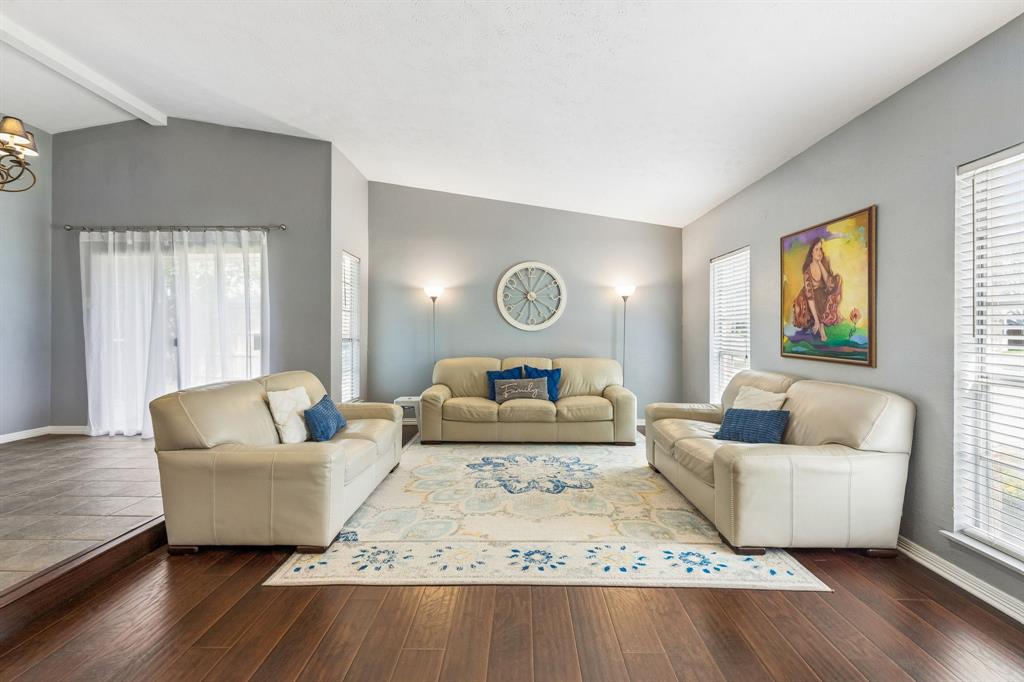 1833 Woodbury