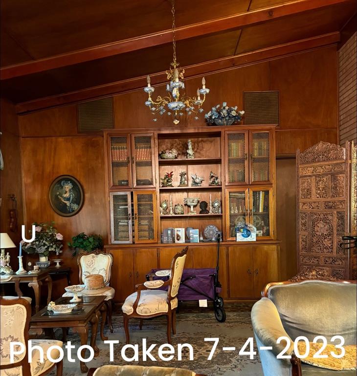 Grand Prairie, Texas 75050, United States, 3 Bedrooms Bedrooms, ,2 BathroomsBathrooms,Residential,Pending,17432