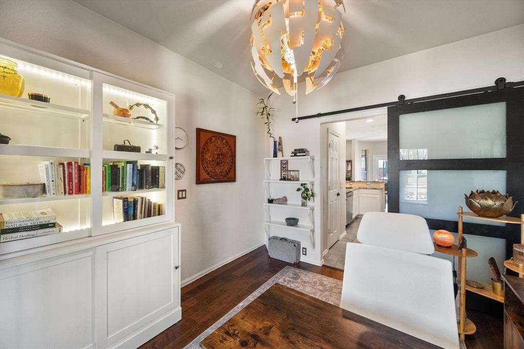 Mira Lagos - Residential