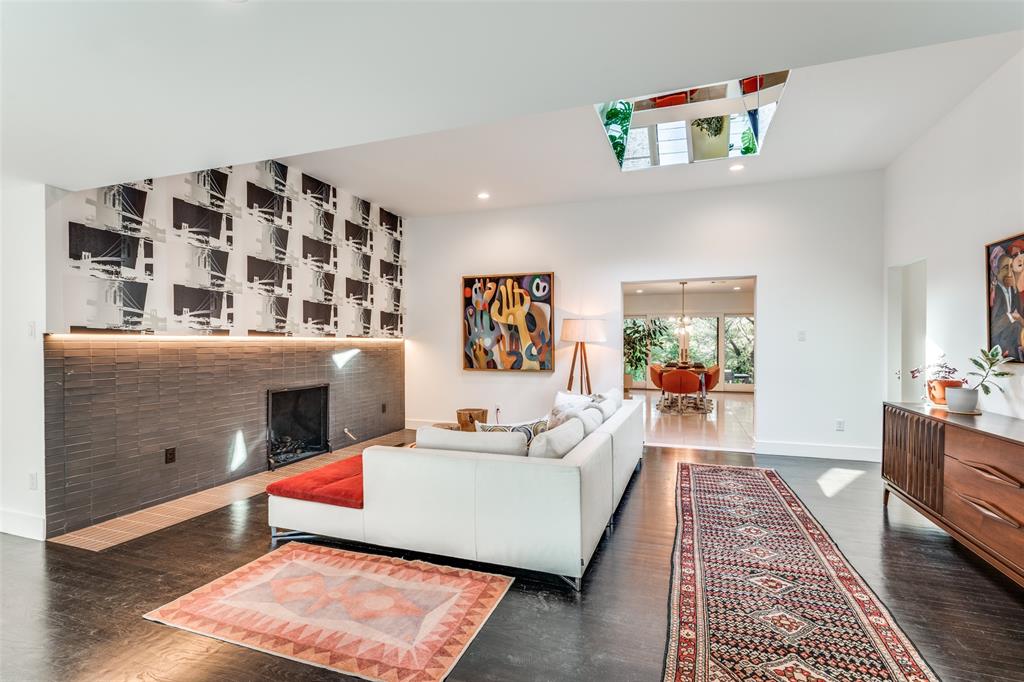 Crestwood - Residential