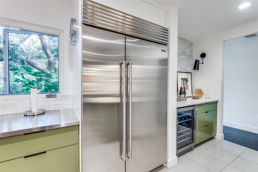 Crestwood - Residential