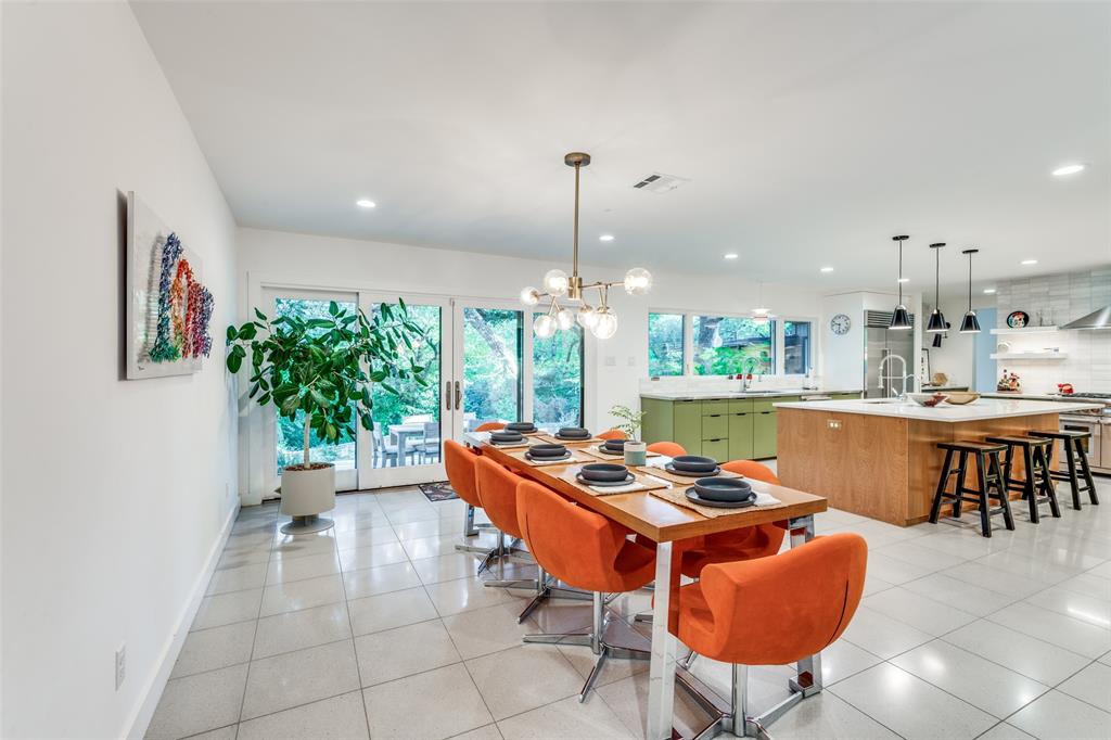 Crestwood - Residential