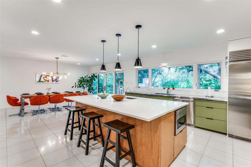 Crestwood - Residential