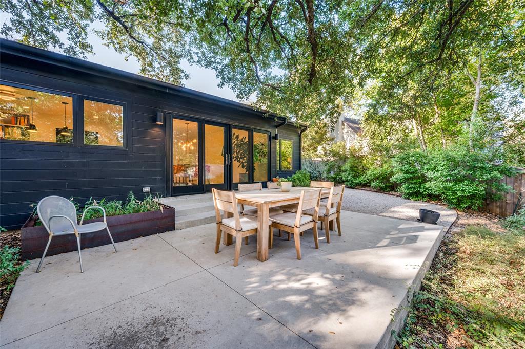 Crestwood - Residential