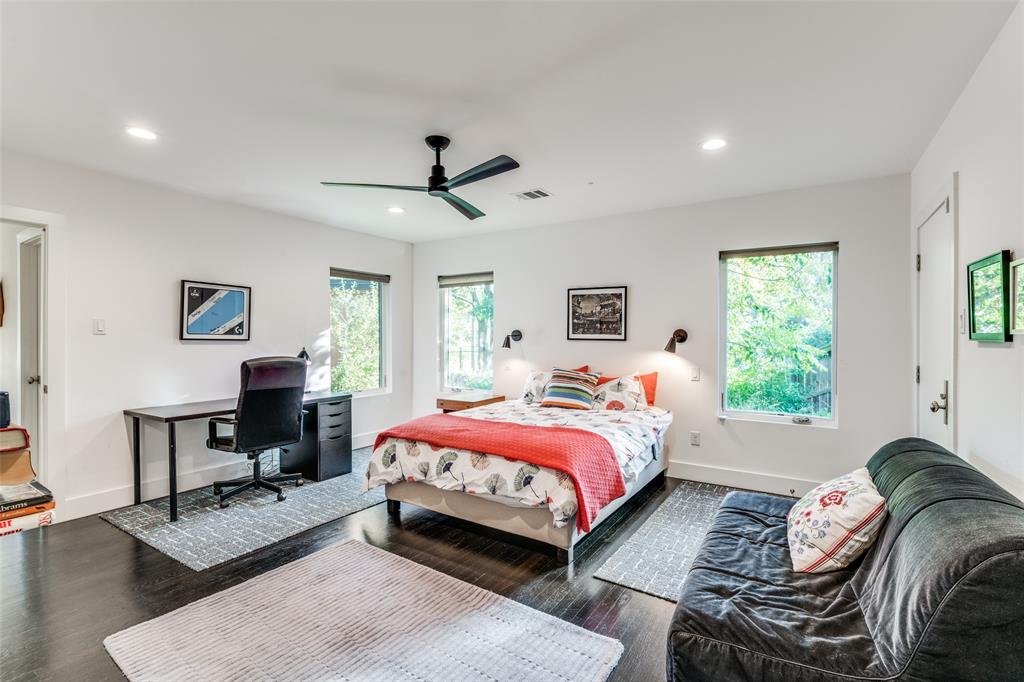 Crestwood - Residential