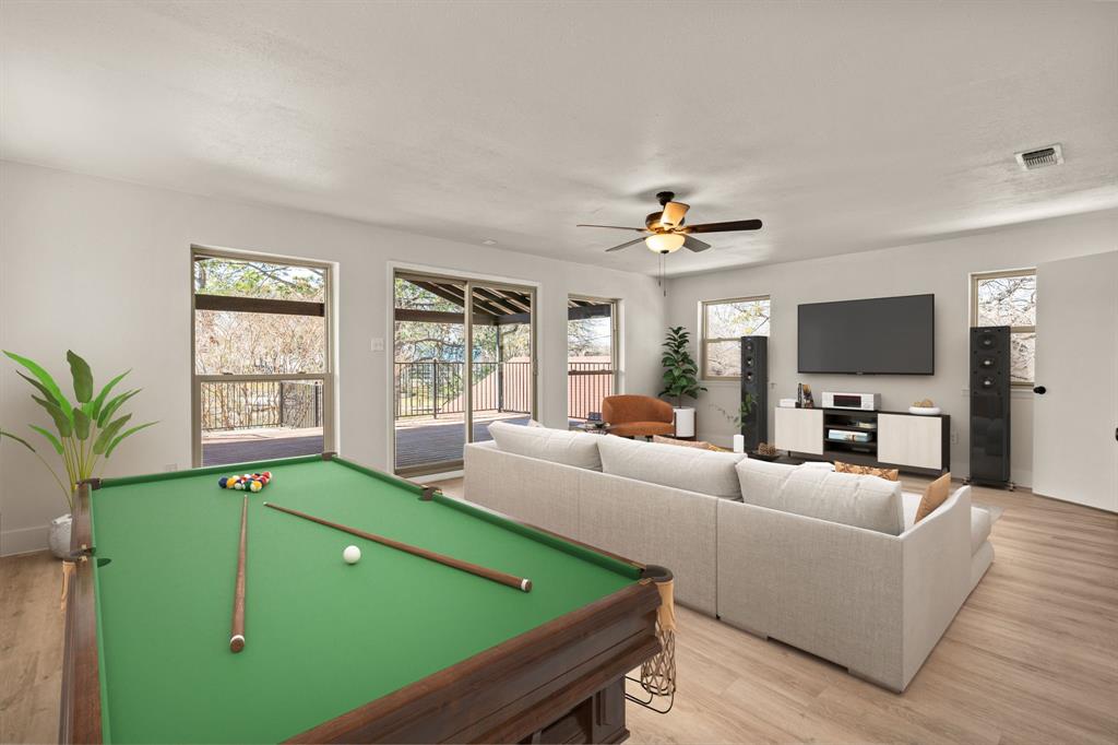 1308 Oakhurst Drive