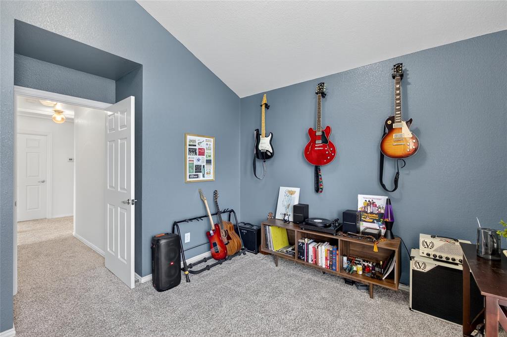 Fort Worth, Texas 76244, United States, 4 Bedrooms Bedrooms, ,3 BathroomsBathrooms,Residential,Active,191509