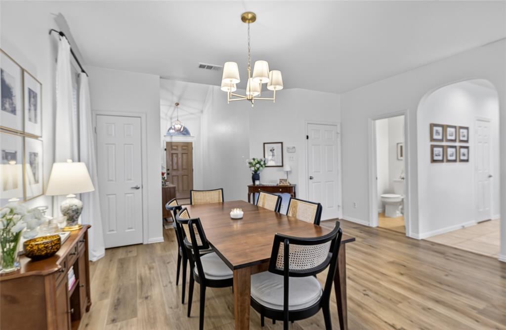 Fort Worth, Texas 76244, United States, 4 Bedrooms Bedrooms, ,3 BathroomsBathrooms,Residential,Active,191509