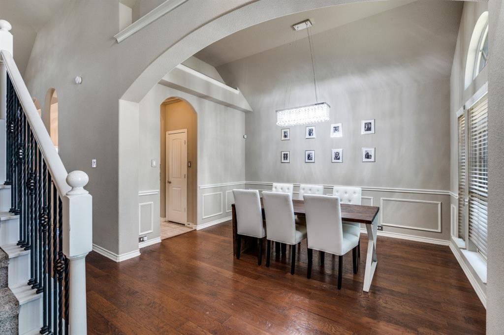 2743 Columbus