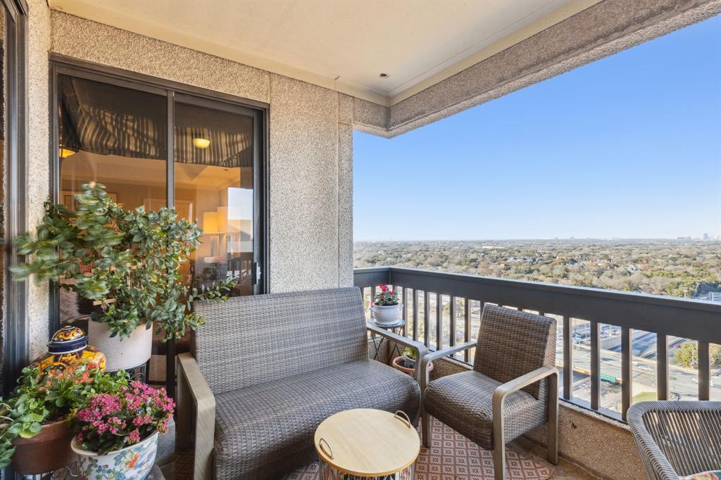 Shelton Condo - Residential