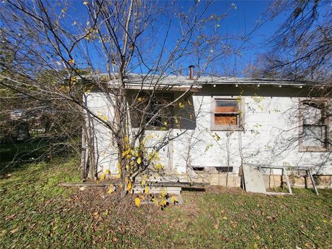 A home in Alvarado