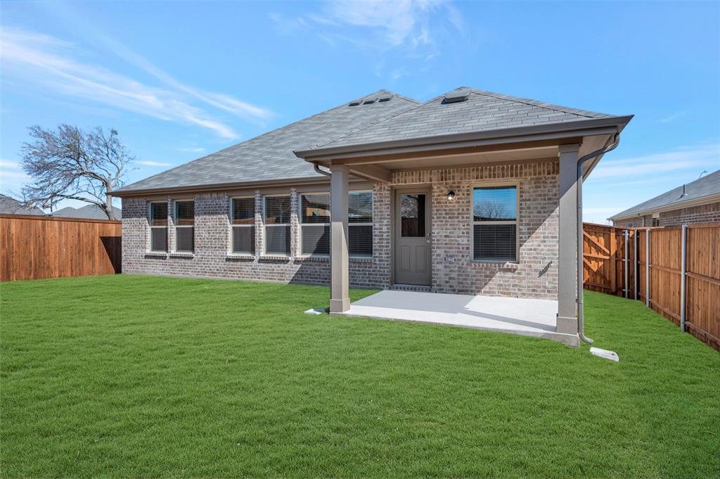 Sanderos - Residential