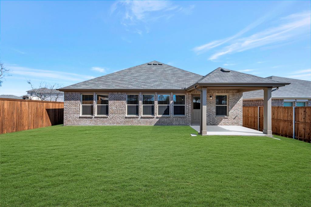 Sanderos - Residential