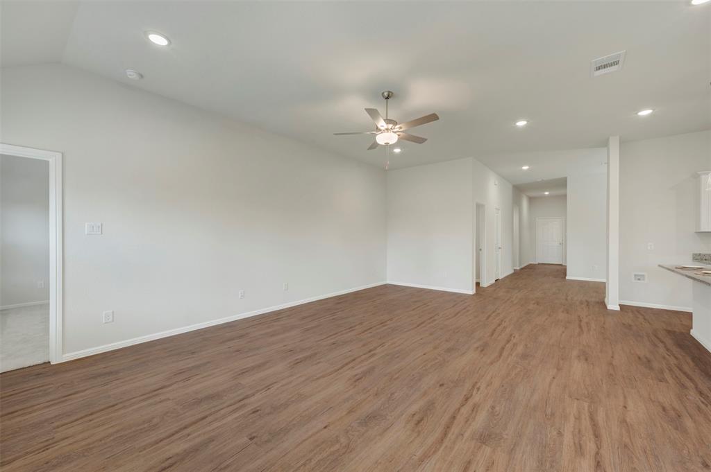 Sanderos - Residential