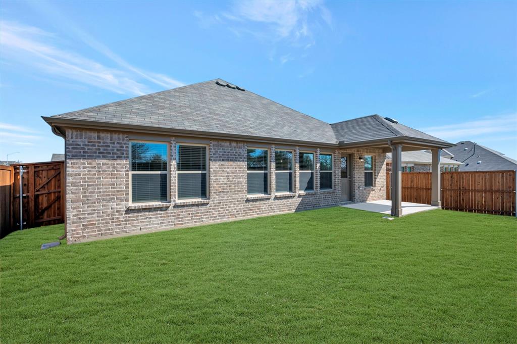 Sanderos - Residential