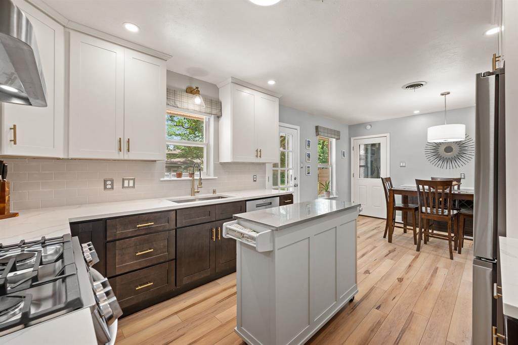 Valentine Oaks West Add - Residential