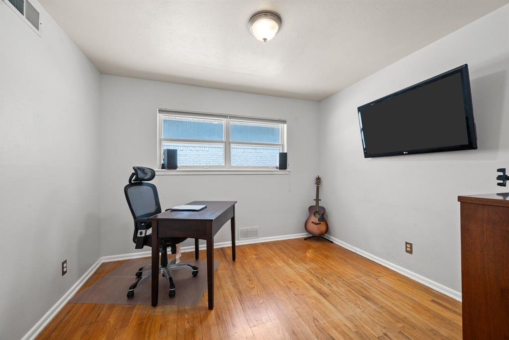 Valentine Oaks West Add - Residential