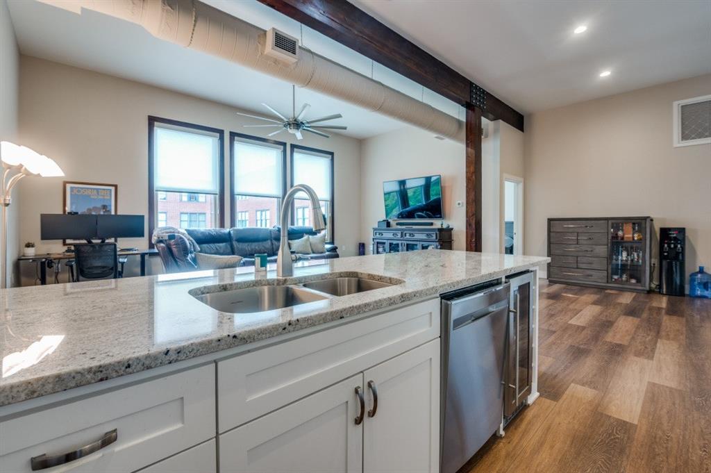 Live Oak Lofts Condo - Residential