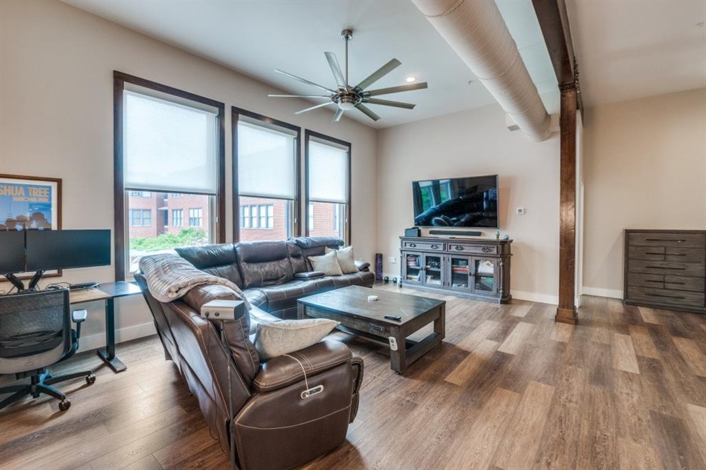 2502 Live Oak Street 235