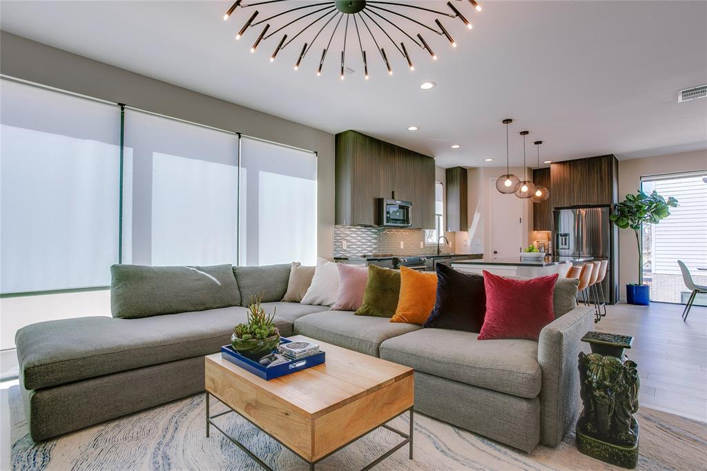 FAKES PARK PLACE - Residential