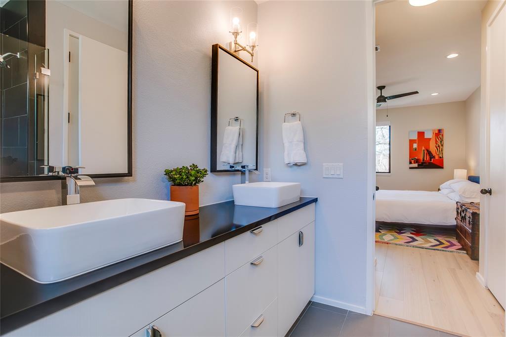 FAKES PARK PLACE - Residential