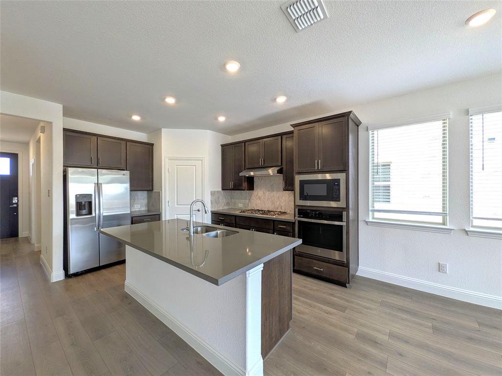 Madero - Residential Lease