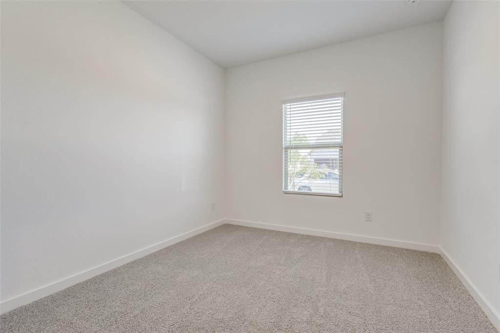 ROLLING RIDGE PHASE 1 - Residential Lease