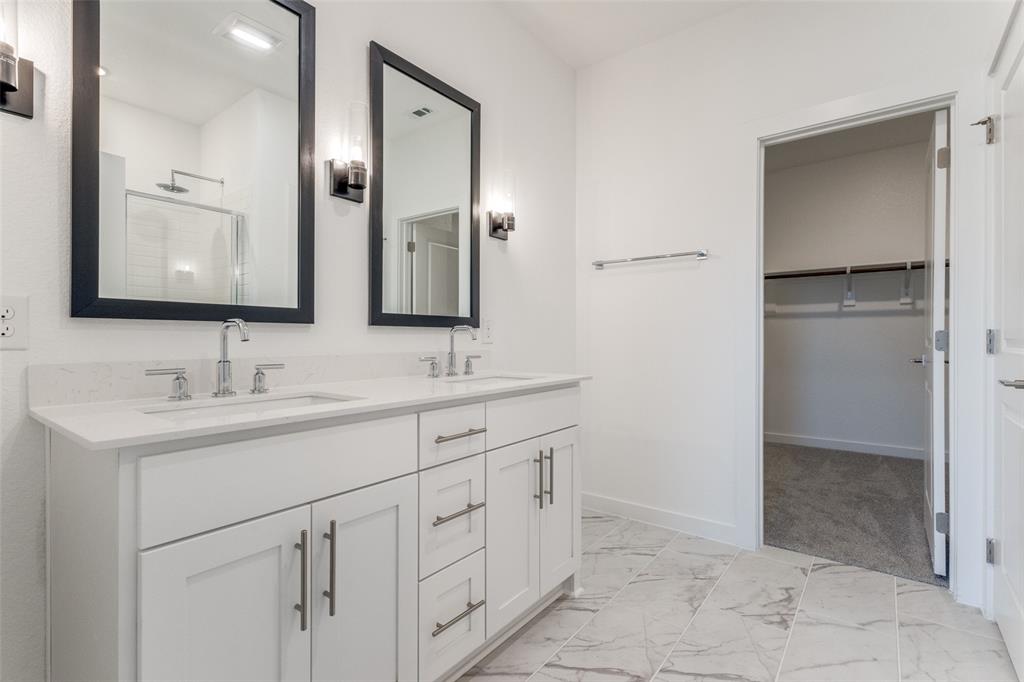 ROLLING RIDGE PHASE 1 - Residential Lease