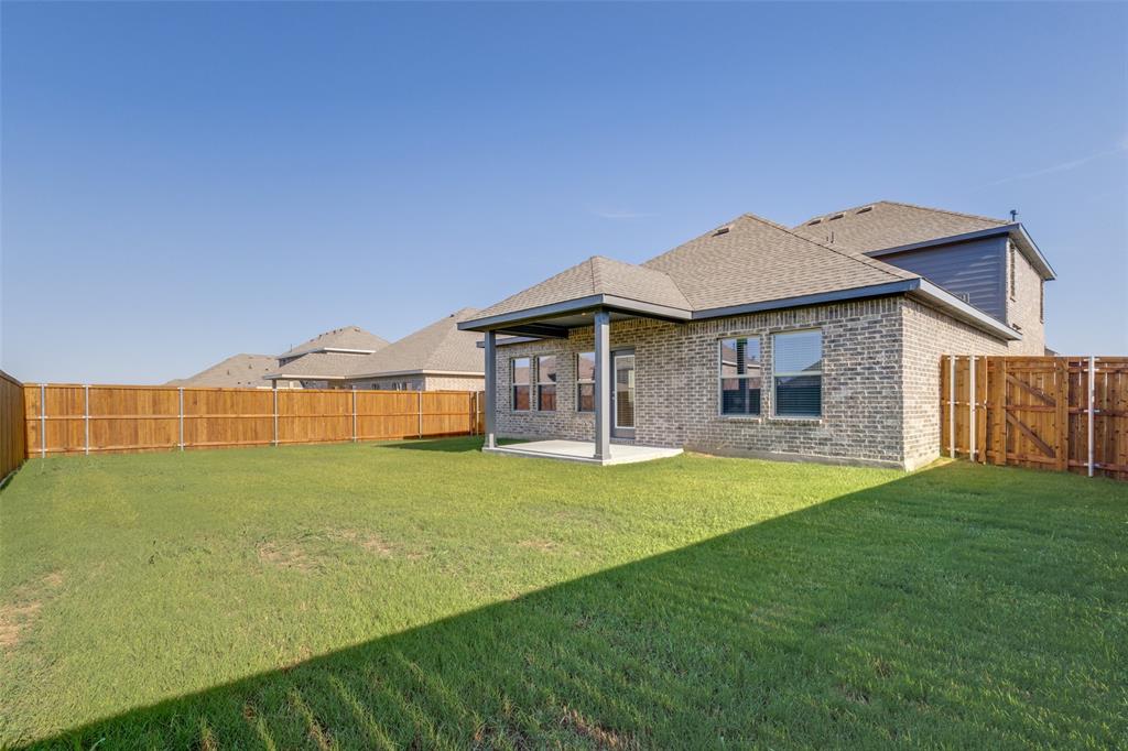 ROLLING RIDGE PHASE 1 - Residential Lease