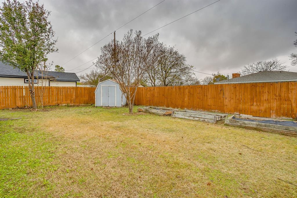 West Oak Home Sites - Residential