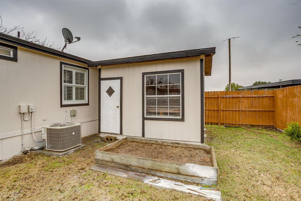 West Oak Home Sites - Residential