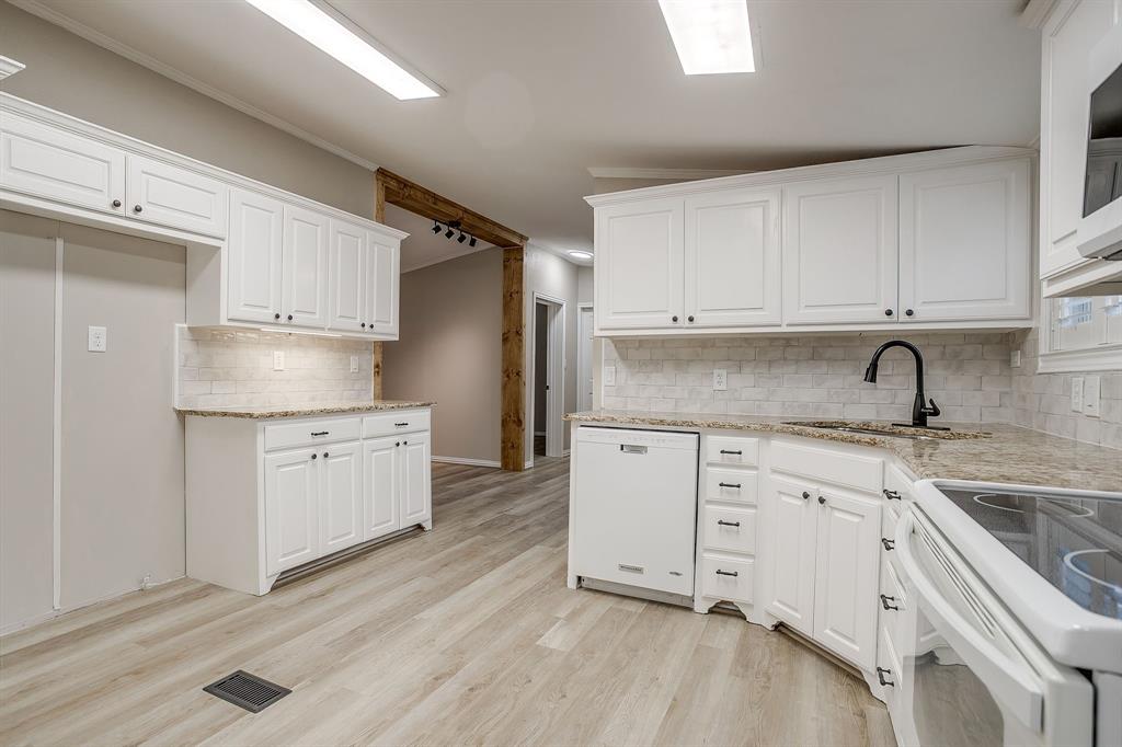 West Oak Home Sites - Residential