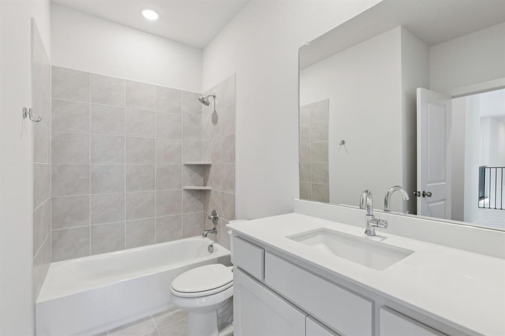 Painted Tree Lakeside South 50s - Residential