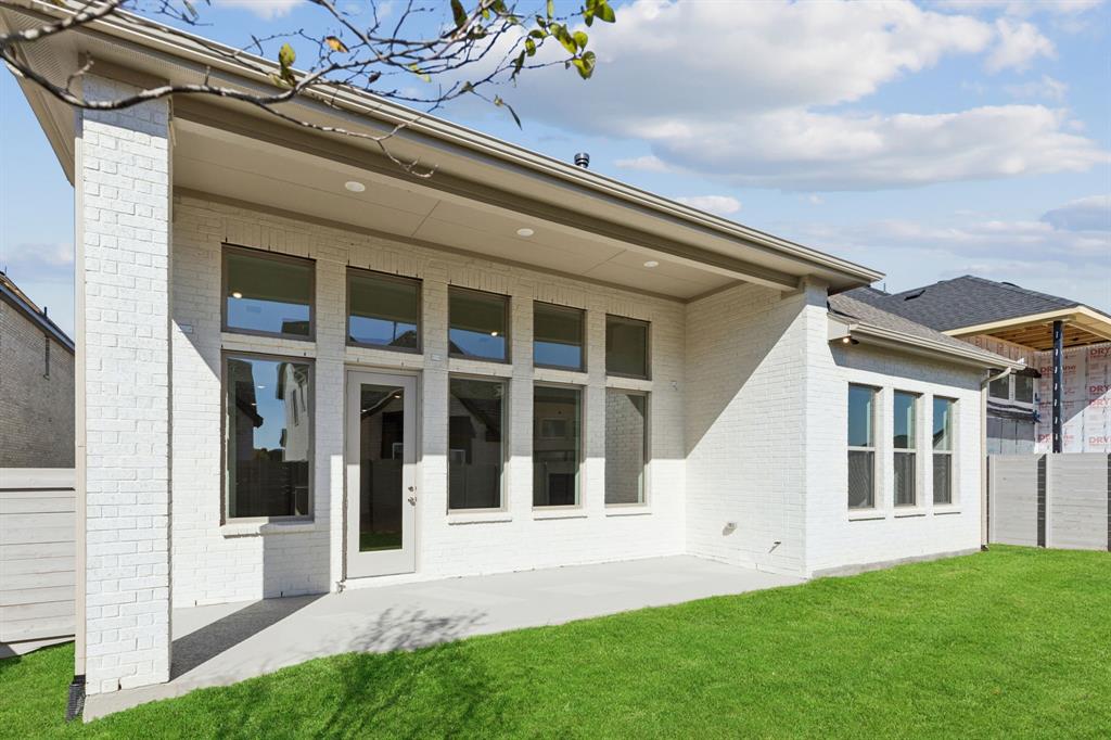 Painted Tree Lakeside South 50s - Residential