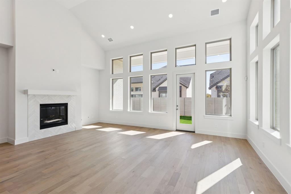 Painted Tree Lakeside South 50s - Residential