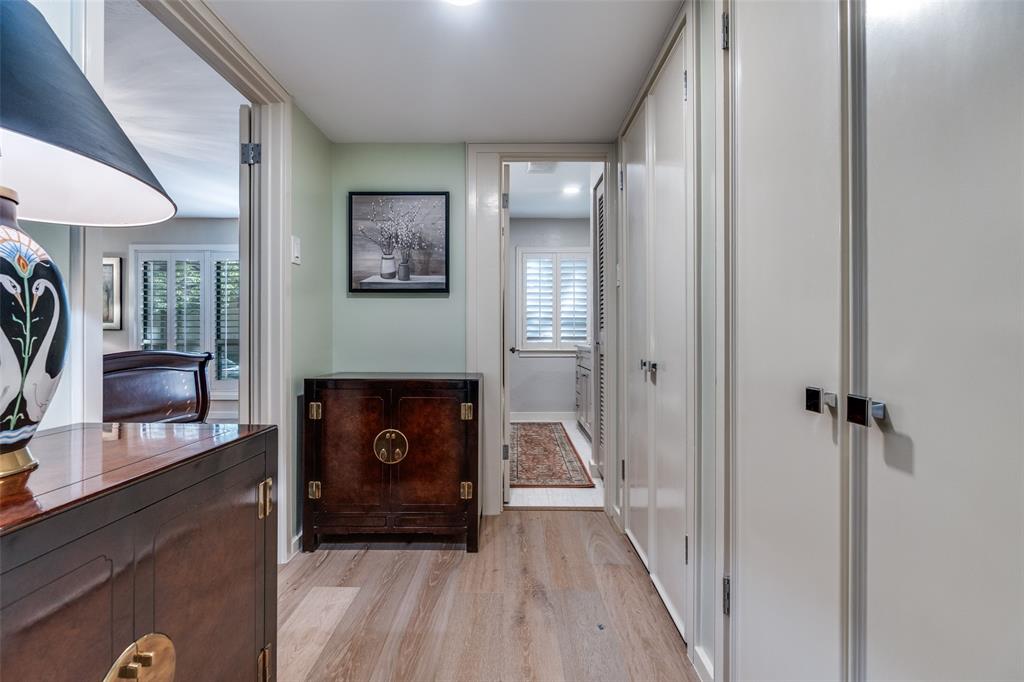 Park Carillon Condo - Residential