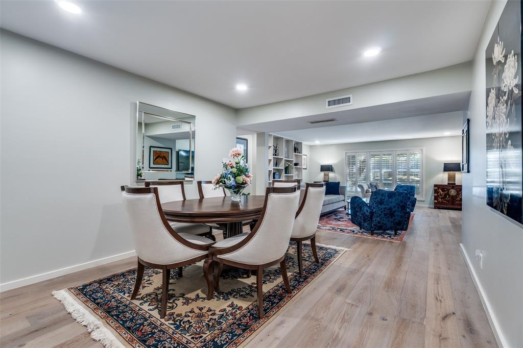 Park Carillon Condo - Residential