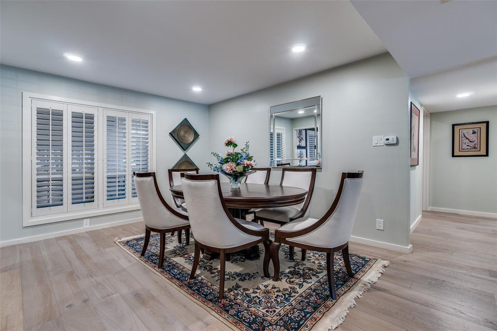 Park Carillon Condo - Residential