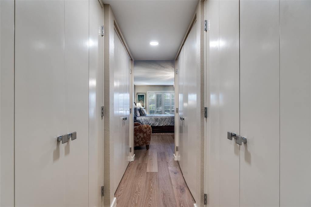 Park Carillon Condo - Residential