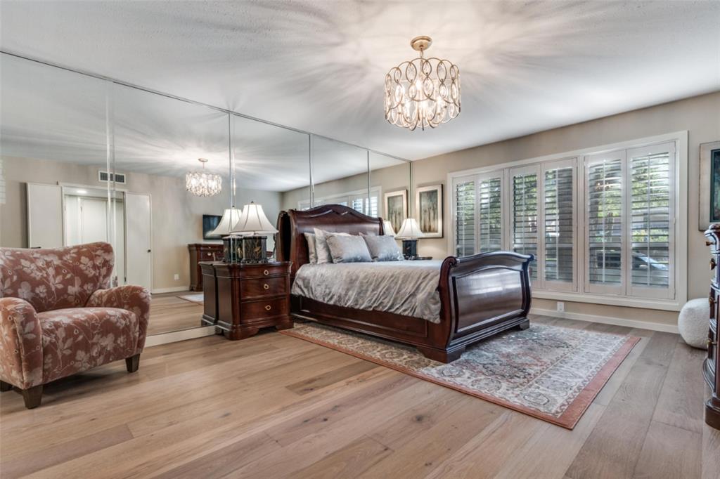 Park Carillon Condo - Residential