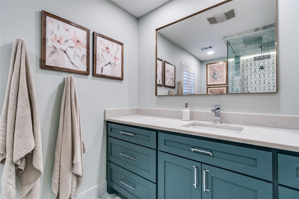 Park Carillon Condo - Residential