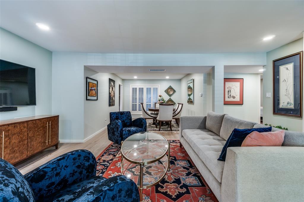 Park Carillon Condo - Residential