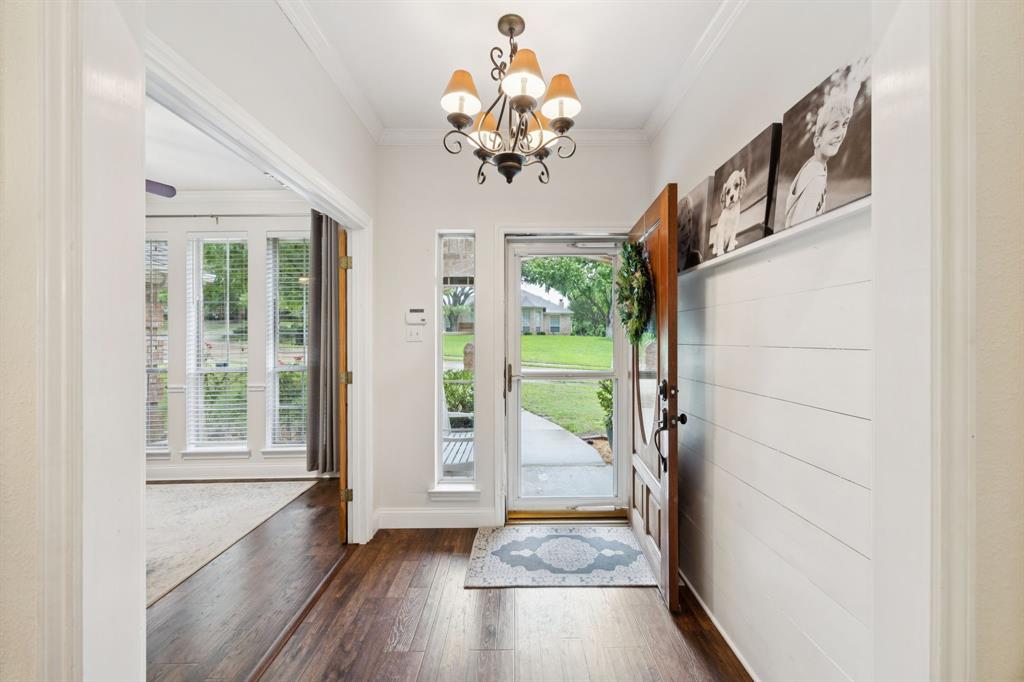 312 Bluffview Court