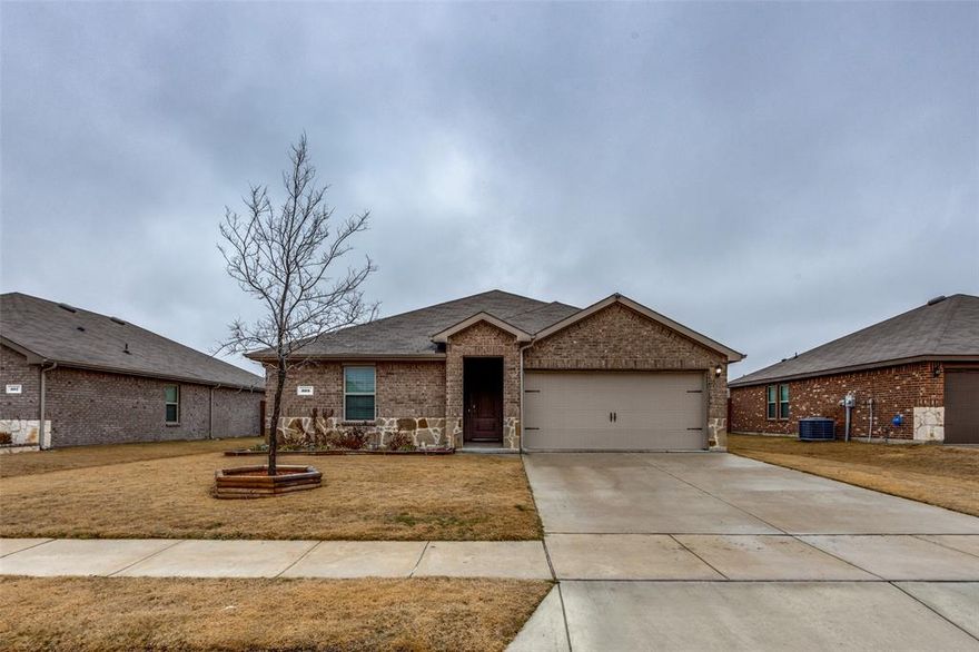 Three bedroom, two bath home in the Magnolia community in Josephine! This home, built in 2021, features modern finishes throughout, a great floor plan with an open-concept kitchen and living area, and an ensuite bath with a walk-in shower off the primary bedroom. The large, fenced backyard is the perfect place to enjoy some outdoor space. The community features amenities such as a playground and pool, and the home is less than half a mile from the elementary school!